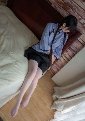 欧美模特化妆图片欣赏_超清HD在线观看