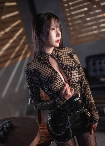 日韩美女听中国歌曲_蓝光手机在线看